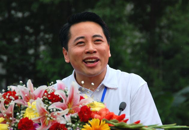 十五周年校庆图片：中国人民大学学生工作部部长、博士生导师高祥阳在发言