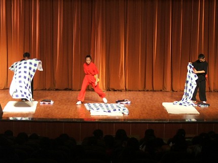 2005年科艺班、科体班夏令营暨集训掠影：内务整理，谁最快