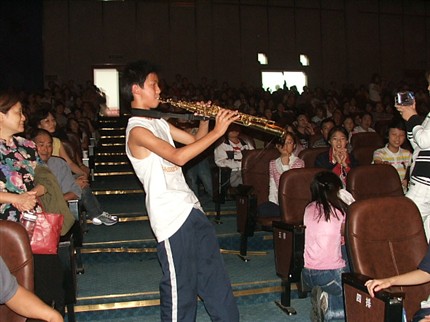 2005年科艺班、科体班夏令营暨集训掠影：台下精彩依旧