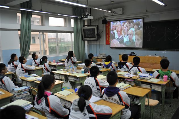 “我的学习我做主”——记棠外高2013届学生学法交流1