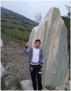 初2016级1班国旗下讲话学生风采