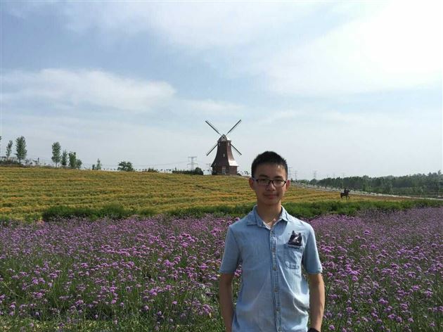 国旗下讲话学生风采