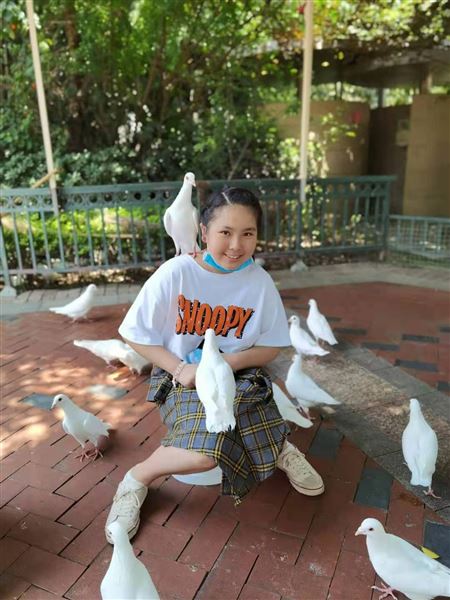 初2019级18班国旗下讲话学生风采