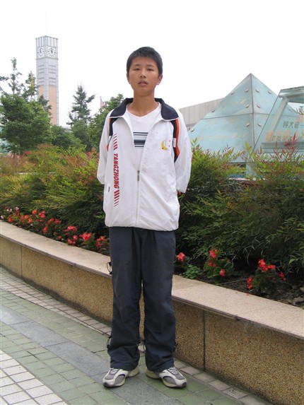 2004至2005学年度双流县三好学生邓明翥(棠湖中学外语实验学校高07级7班）