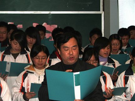 雷电颂——师生同台（棠湖中学高2008级纪念“一二·九”诗歌朗诵比赛）