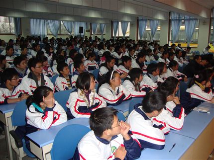 新一届社团成员齐聚一堂