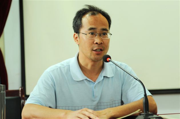 棠外举行初中教师培训大会