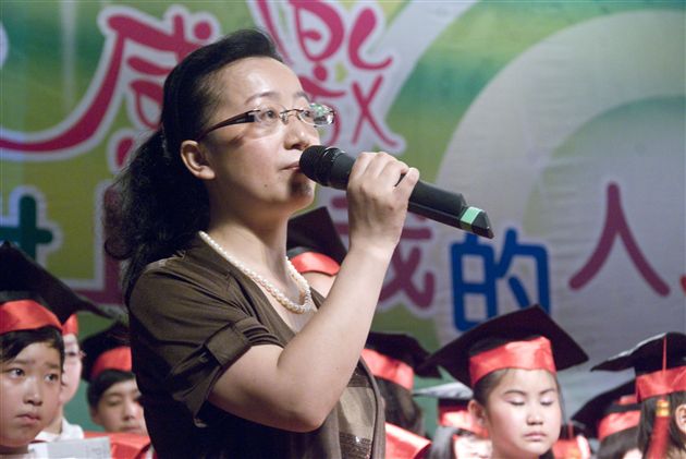 棠外附小2011届毕业典礼隆重举行