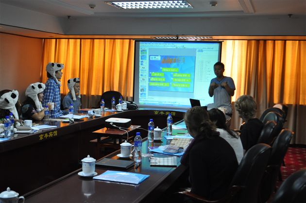 Learn to Teach, Teach to Learn——记2011暑期AFS全国对外汉语教师培训会