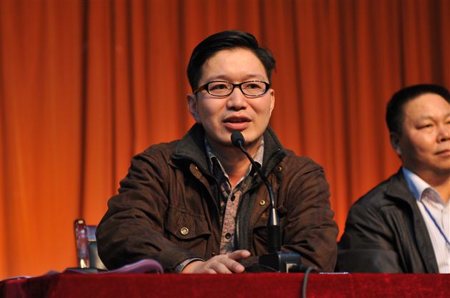 棠外高中部召开高2012届学生表彰大会暨高三动员大会