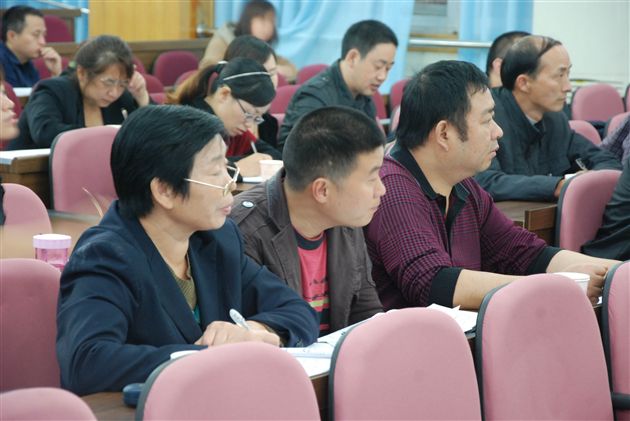 棠外附小吕翠萍老师献课双流县小学科学教学研讨活动