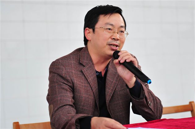 决战中考——记棠外召开初2012届学生表彰大会暨初三动员大会