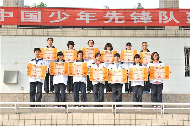 书香棠外 美在文明——记棠外初一、高一年级文明礼仪大赛