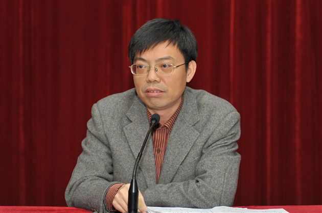 迈步时代前沿 巩固民办教育高地——记棠中外语学校行政扩大会议