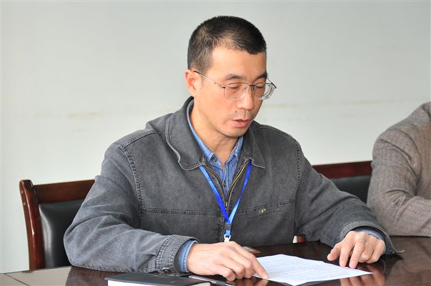 棠外举行高2012届绩效考核签字仪式