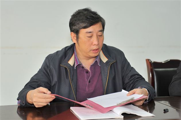 棠外举行高2012届绩效考核签字仪式