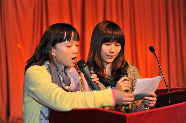 咱也颁颁作文奖——记棠外初三作文颁奖晚会