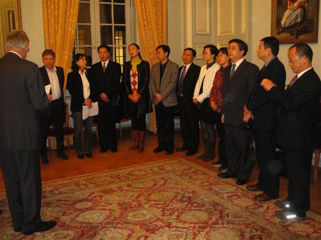 棠外应市足协邀请赴法参加考察交流活动