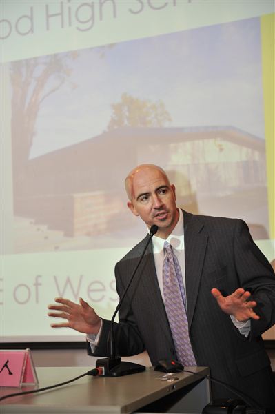 美教育专家团赴棠外进行教育交流