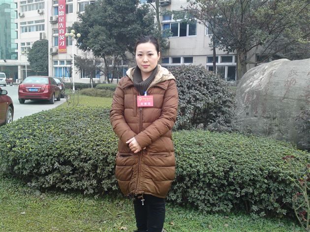 棠外三位教师作为人大代表、政协委员参加双流县“两会”