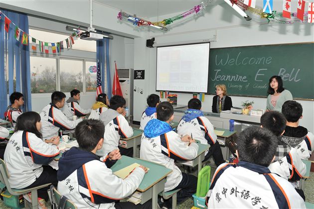 棠外NCC国际班举行美国科罗拉多大学咨询讲座