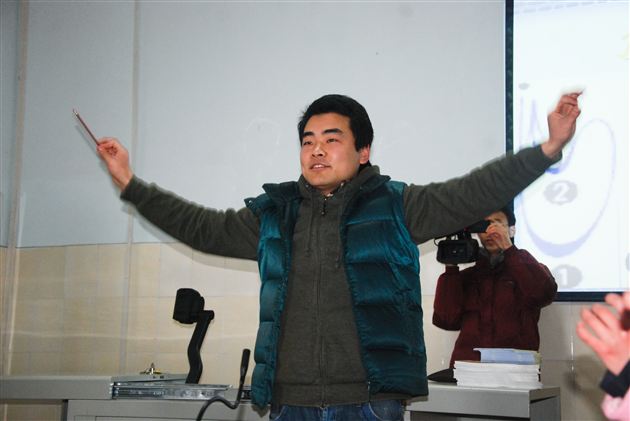 快乐的音符 灵动的小手——棠外附小举行第三次小指挥培训