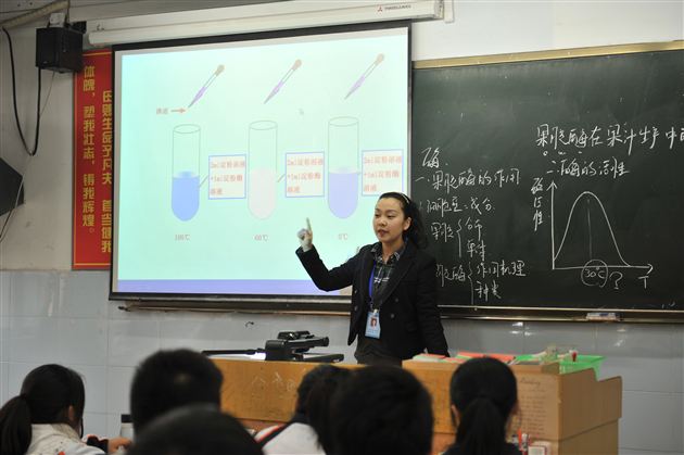 能力在实践中提升，理念在交流中更新——记高2013届生物组县级教研活动