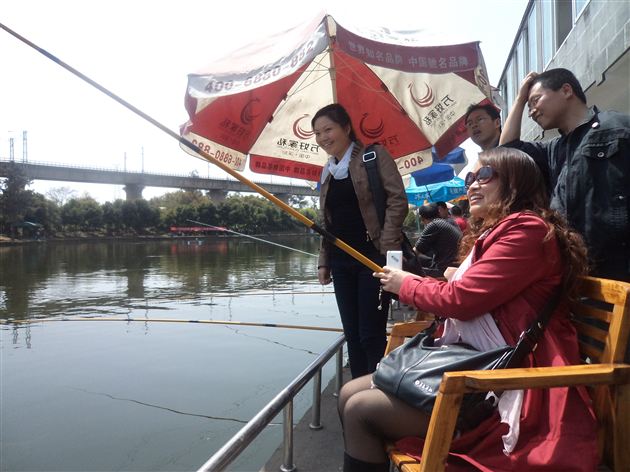 我们一起走进春天——记棠外附小教师发展中心活动