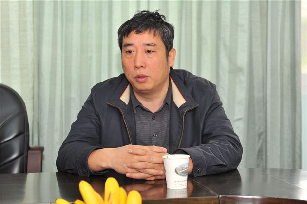 昆明市外语实验学校领导来棠外学习考察