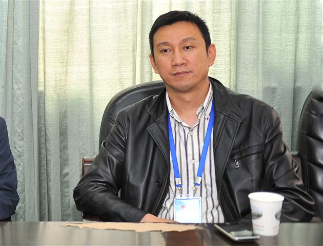 昆明市外语实验学校领导来棠外学习考察