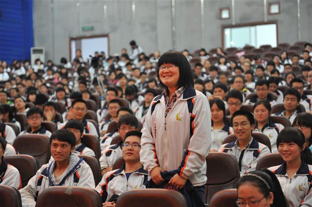 随风潜入夜，润物细无声——记棠外高考心理辅导专家讲座