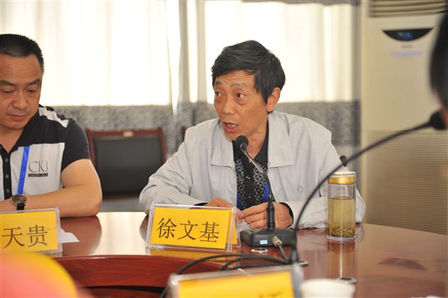 棠外举办市级课题《普通中学“3+1”课堂教学改革的策略研究》研讨活动