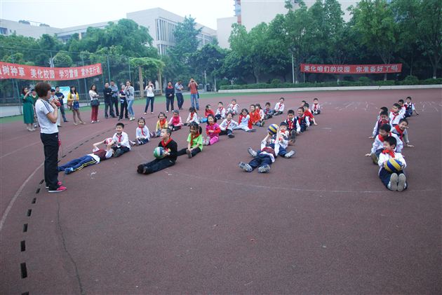 开放课堂，我们用心聆听——记棠外附小家长开放日活动