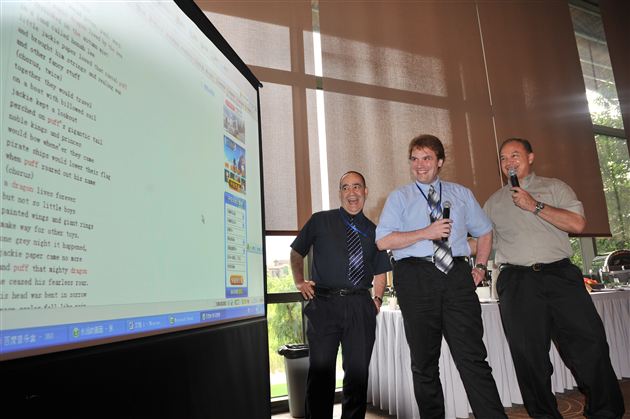 棠外高2012届PGA国际课程班成功举办毕业典礼