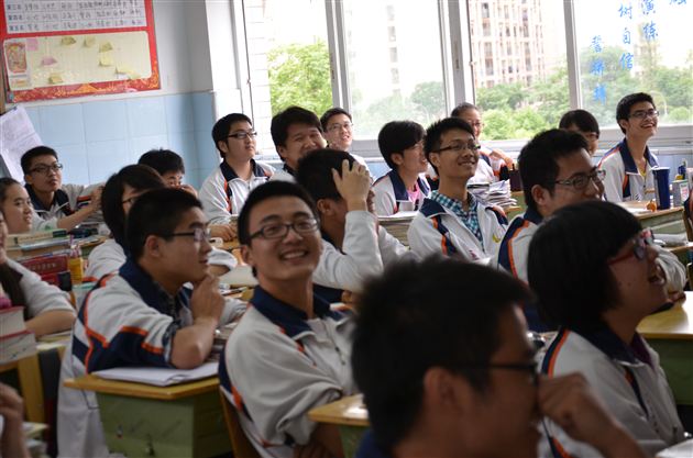 调整心态，迎接高考——记棠外高三专题心理辅导