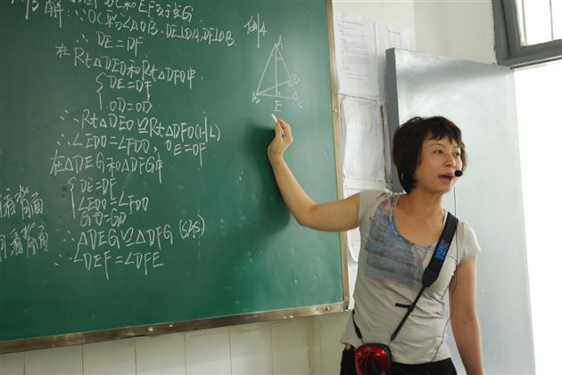 棠外老师赴华阳三中支教