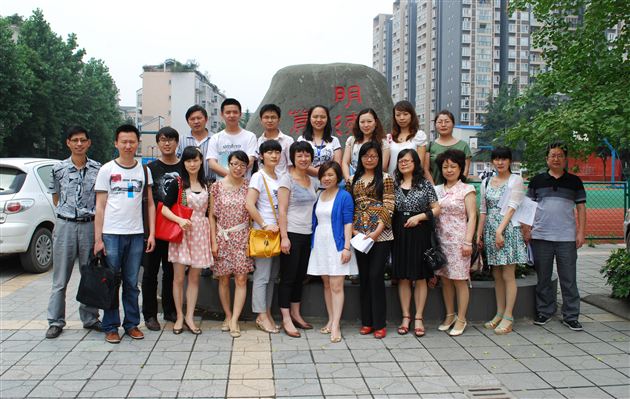 棠外老师赴华阳三中支教