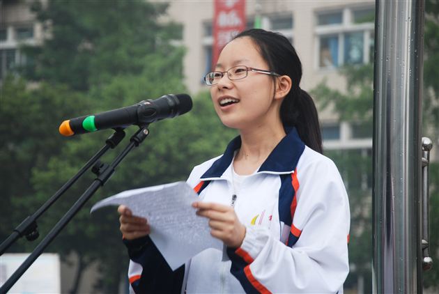 助威高考，辉煌棠外