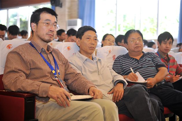 棠中外语学校召开高中部修身班会课研究室成立大会暨德育工作培训会