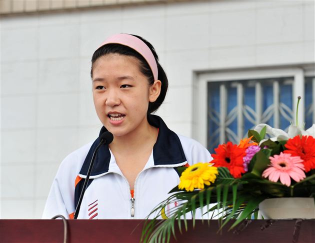 同心奋进正扬帆 踏破雄关主沉浮——棠外召开初三中考动员大会