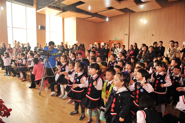 多维沟通，让家长“走近”幼儿园——记棠外实验幼稚园班级家长会