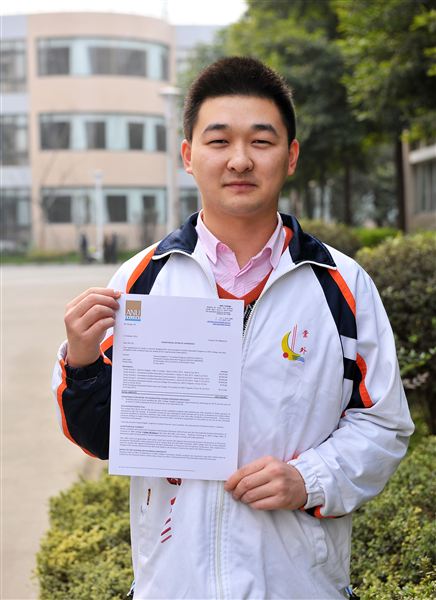 喜报:热烈祝贺棠外2010级PGA国际班刘畅同学被澳大利亚国立大学录取