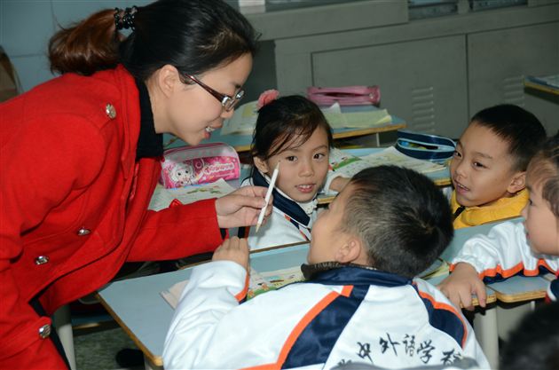 关注幼儿成长 共话“幼小衔接”——记棠外附小、棠外实验幼稚园“幼小衔接交流活动”