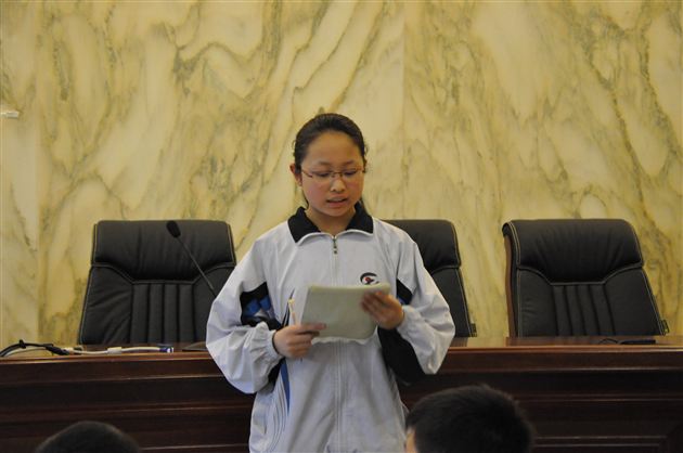 活动增才干，培训添信心——记棠中外语学校初2012级学生会干部培训会