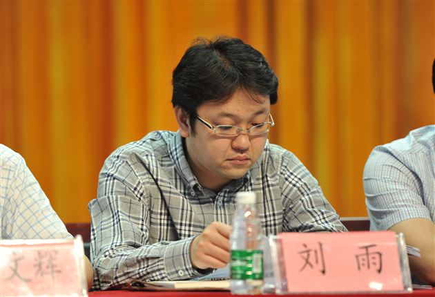 “同心共筑中国梦”报告会在棠外举行