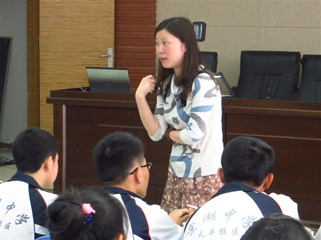 棠外教育集团“棠湖中学太平校区”初三教学督导