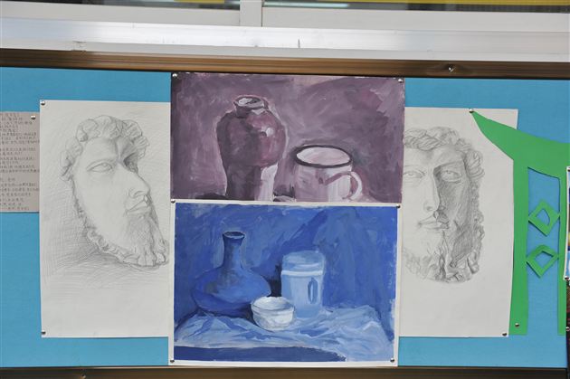 彰显班级特色 丰富校园文化——记棠外初2013级班级文化墙评选活动