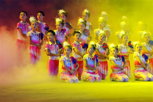 十载峥嵘 翘楚西南——热烈庆祝棠中外语学校十周年华诞