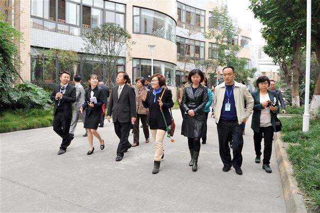 韩国光州广域南区市政府造访棠外