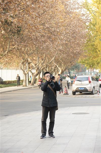 镜头记录美丽，快门镌刻感动——棠外教师摄影协会采风活动侧记